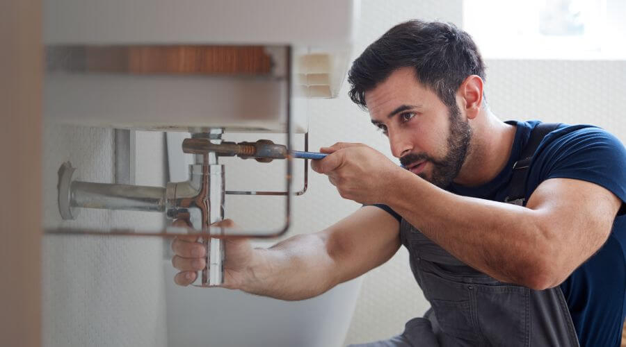 Professional water heater installation services in Brimfield, IL